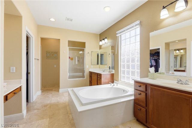 8834 Arroyo Azul Street, Las Vegas, NV 89131
