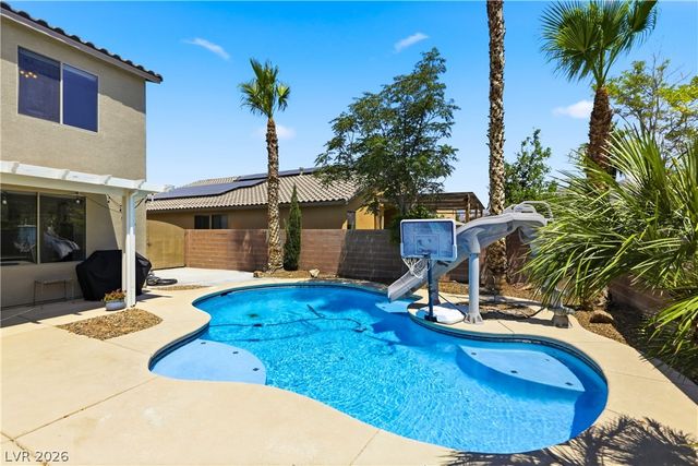 8834 Arroyo Azul Street, Las Vegas, NV 89131
