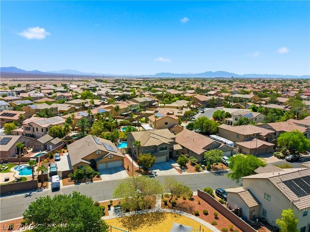 8834 Arroyo Azul Street, Las Vegas, NV 89131