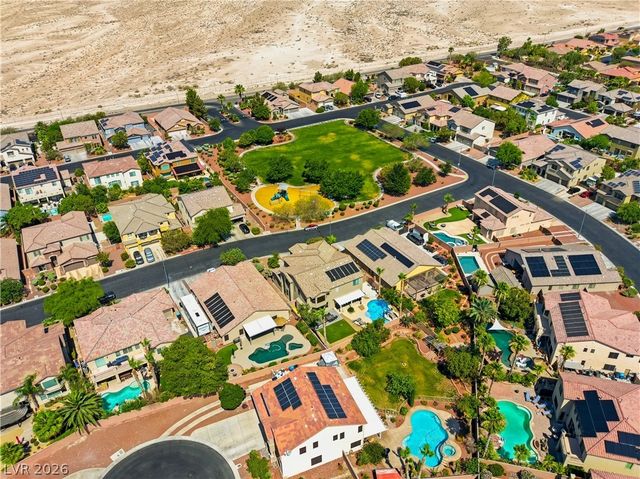 8834 Arroyo Azul Street, Las Vegas, NV 89131