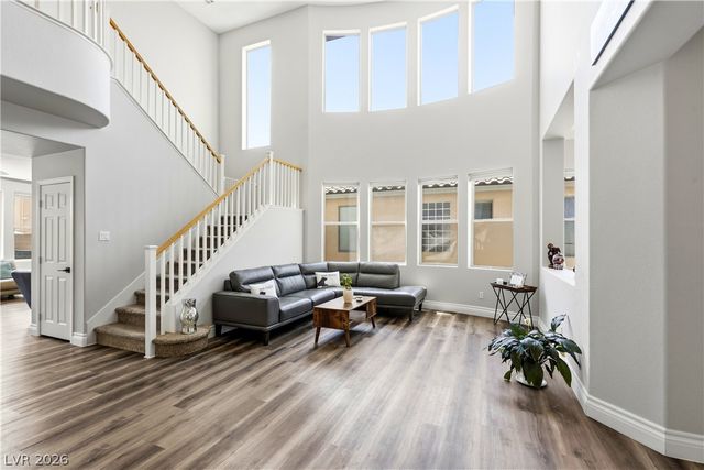 8834 Arroyo Azul Street, Las Vegas, NV 89131