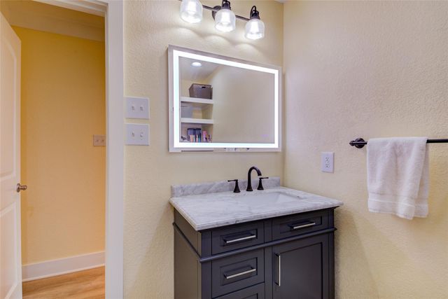 1192 Sand Hill RD, Dale, TX 78616