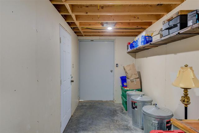 1192 Sand Hill RD, Dale, TX 78616