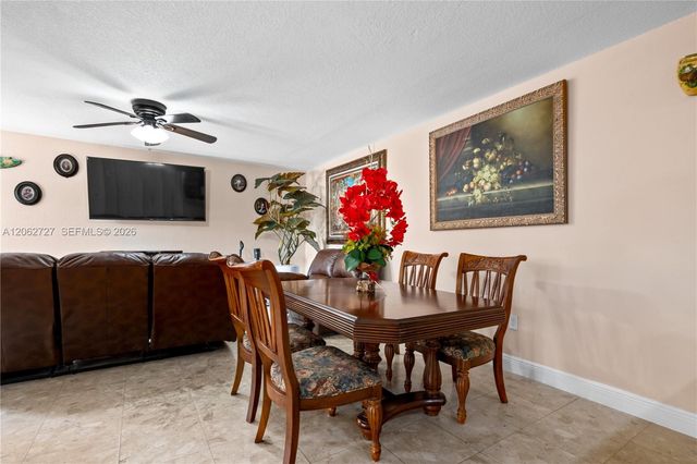 15680 SW 82nd Cir Ln 8-8, Miami, FL 33193
