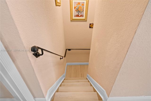 15680 SW 82nd Cir Ln 8-8, Miami, FL 33193