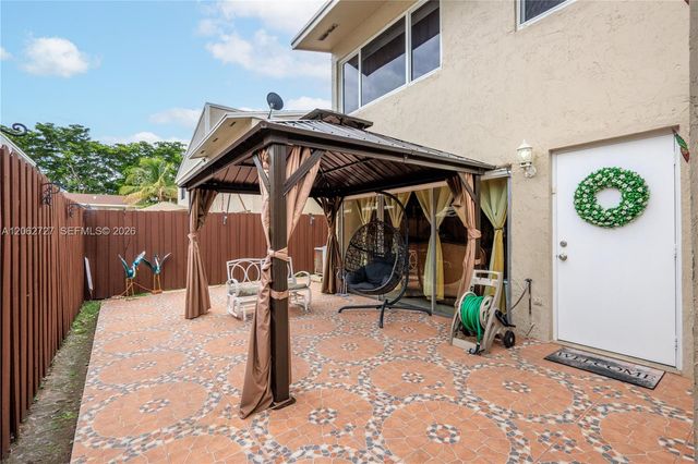 15680 SW 82nd Cir Ln 8-8, Miami, FL 33193