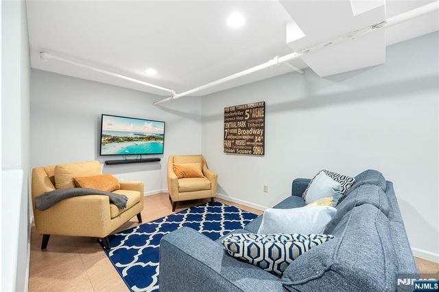 403 Colonial Road, Ridgewood, NJ 07450