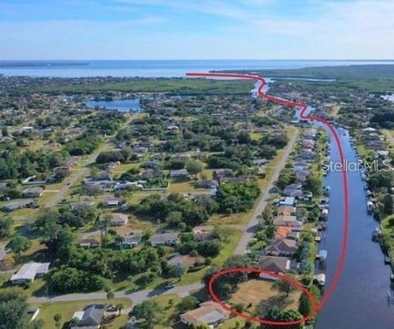 550 E TARPON BOULEVARD NW, Port Charlotte, FL 33952