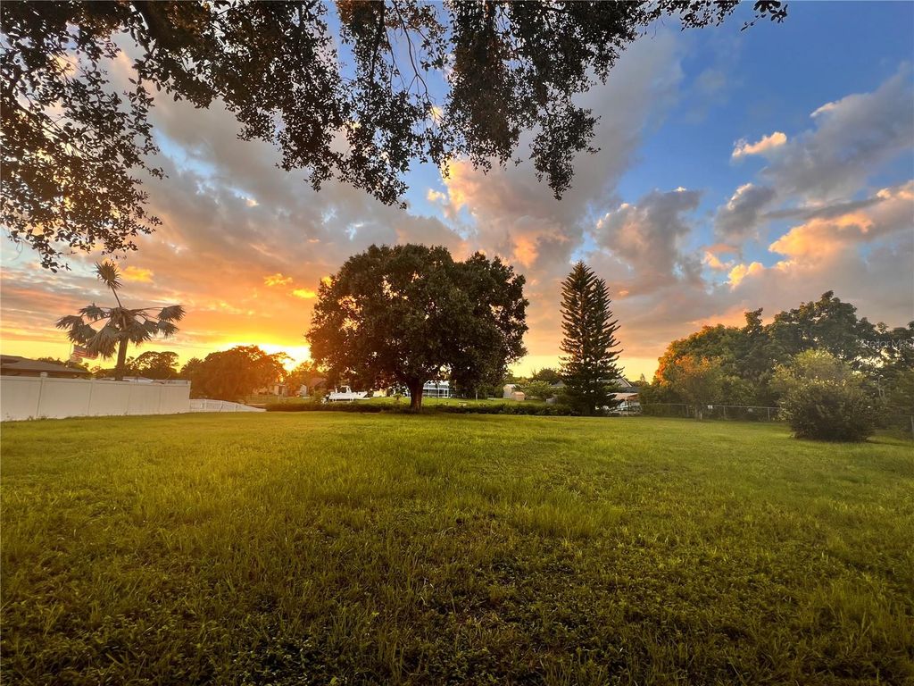 550 E TARPON BOULEVARD NW, Port Charlotte, FL 33952