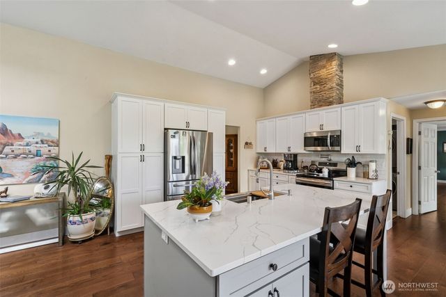 109 View Point Drive, Salkum, WA 98582