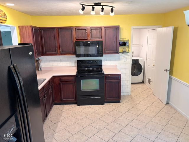 5309 Scatterwood Court, Indianapolis, IN 46221