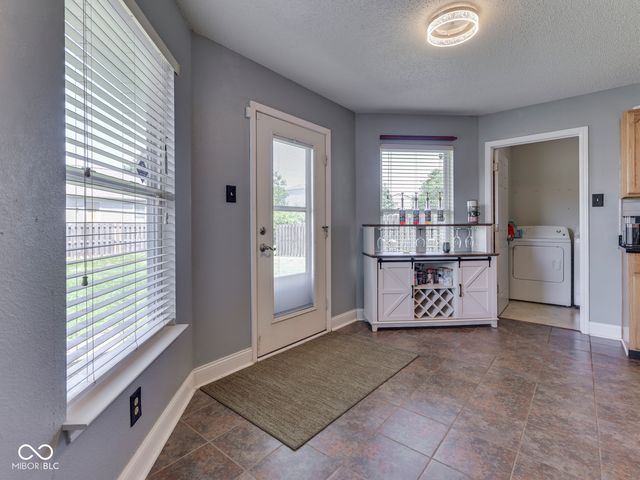 8806 Blooming Grove Drive, Camby, IN 46113