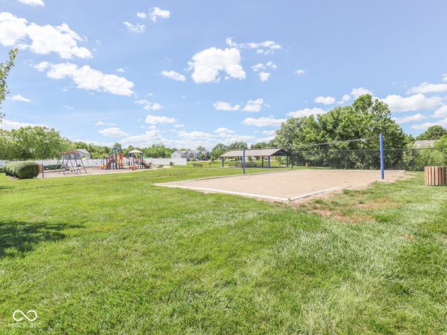 8806 Blooming Grove Drive, Camby, IN 46113