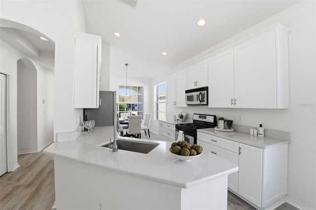 2912 TORRANCE DRIVE, Land O Lakes, FL 34638