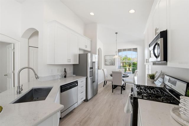 2912 TORRANCE DRIVE, Land O Lakes, FL 34638