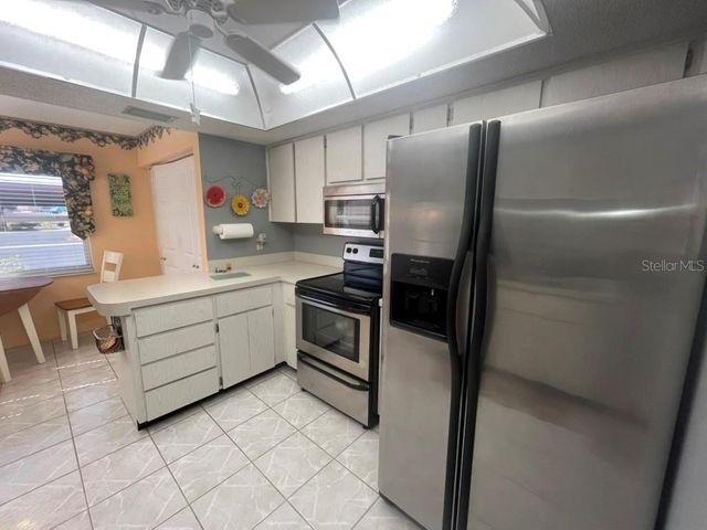 3930 SAILMAKER LANE, Holiday, FL 34691