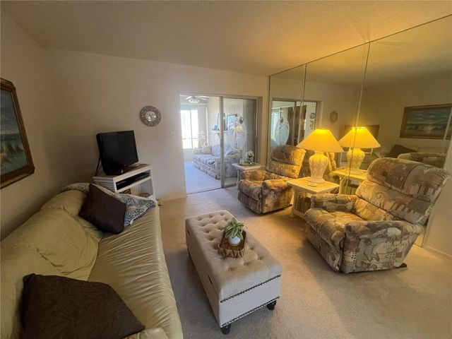 3930 SAILMAKER LANE, Holiday, FL 34691