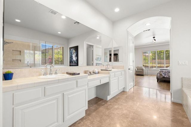 52281 Whirlaway Trail, La Quinta, CA 92253