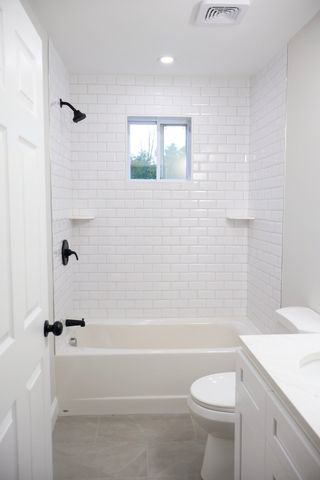 190 Southbridge Rd, Dudley, MA 01571