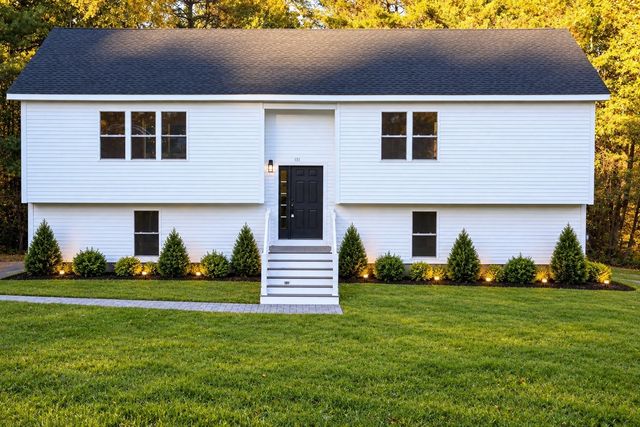 190 Southbridge Rd, Dudley, MA 01571