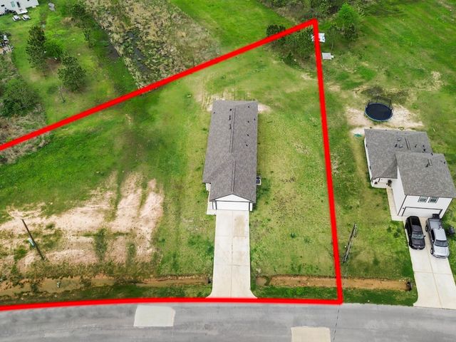 327 Road 5138 Road, Cleveland, TX 77327