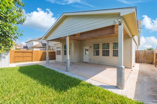 2126 Silver Rimrock Trail Trail, Houston, TX 77014