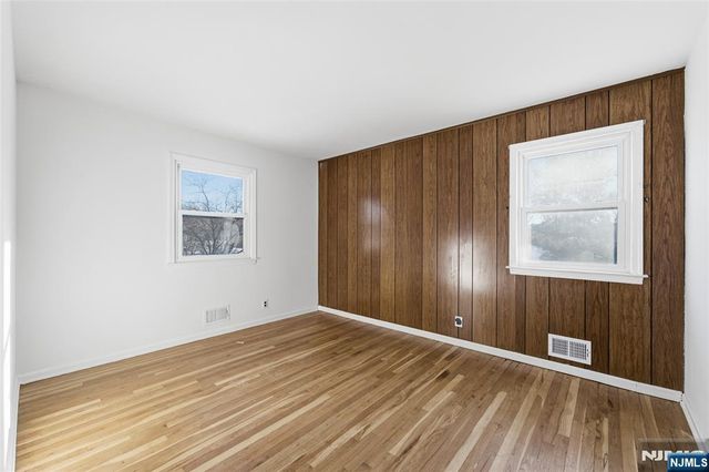 6 Brookside Avenue, Hackettstown, NJ 07840