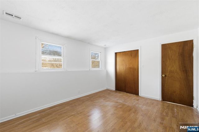 6 Brookside Avenue, Hackettstown, NJ 07840