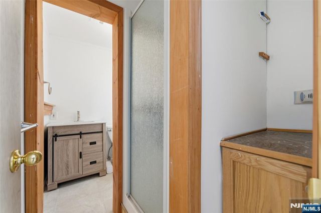 6 Brookside Avenue, Hackettstown, NJ 07840