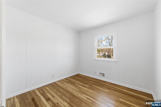 6 Brookside Avenue, Hackettstown, NJ 07840