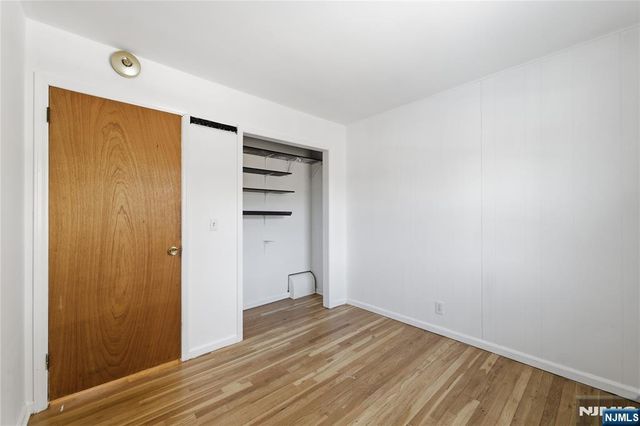 6 Brookside Avenue, Hackettstown, NJ 07840