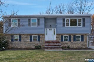 6 Brookside Avenue, Hackettstown, NJ 07840