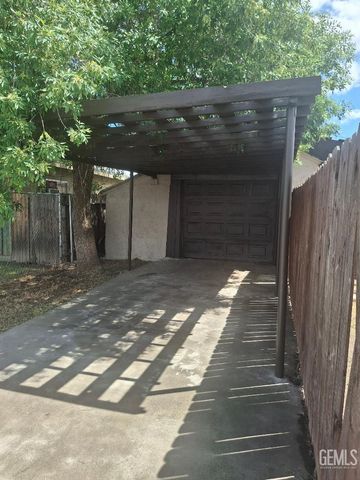 830 31st Street, Bakersfield, CA 93301