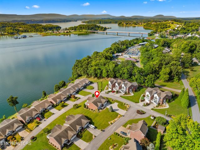 1241 Bennington Way, Dandridge, TN 37725