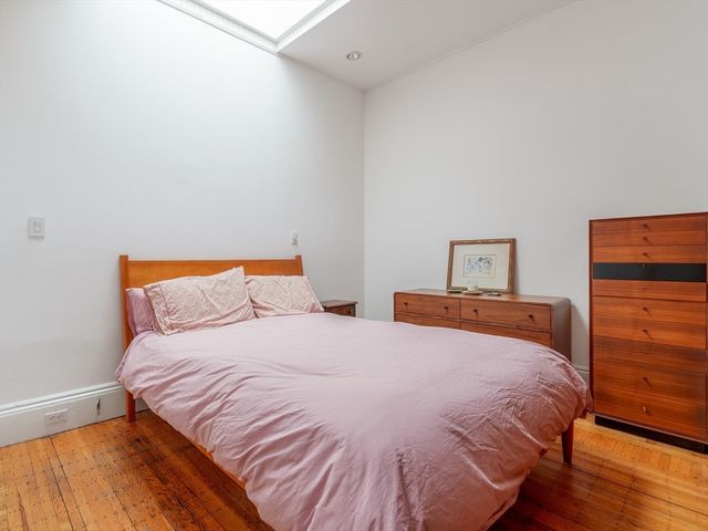 31 Pinckney 4B, Boston, MA 02114