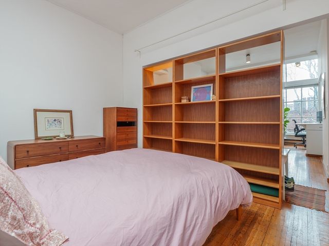 31 Pinckney 4B, Boston, MA 02114