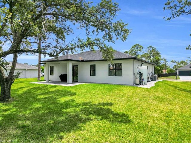 1914 Sunniland BLVD, Lehigh Acres, FL 33971