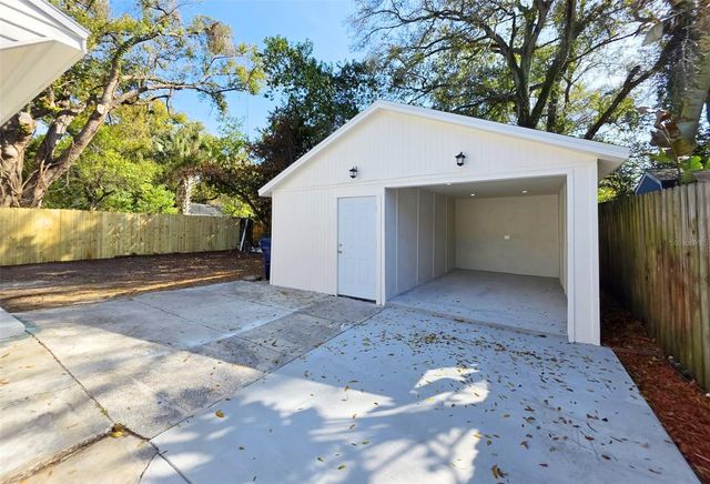 1205 E EMMA STREET, Tampa, FL 33603