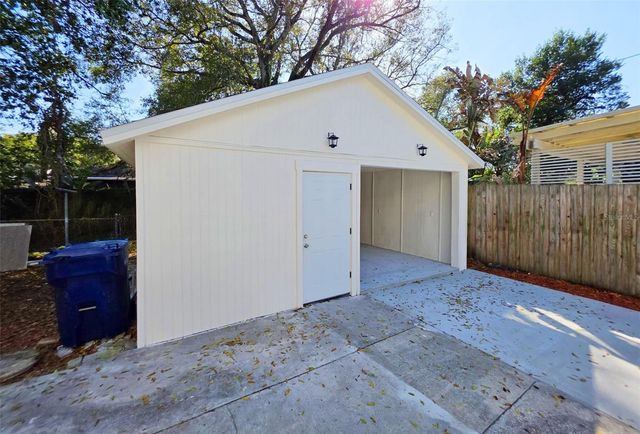 1205 E EMMA STREET, Tampa, FL 33603