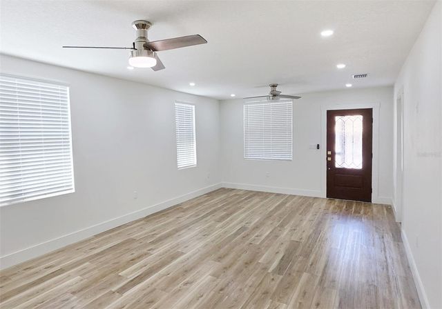 1205 E EMMA STREET, Tampa, FL 33603