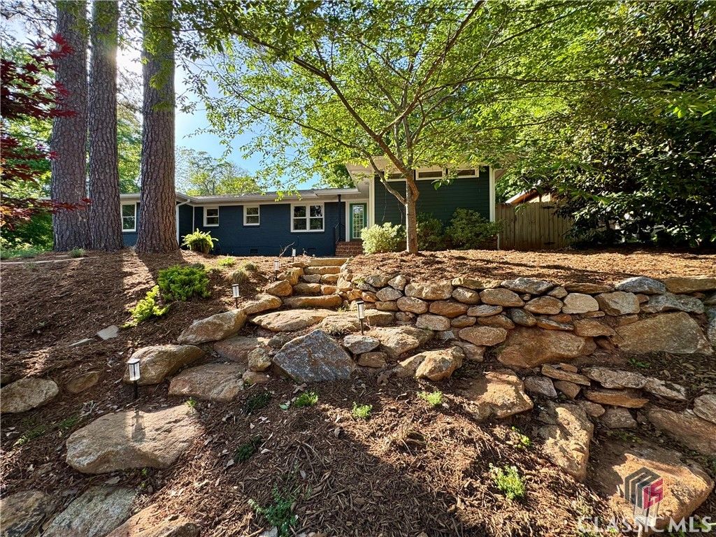 160 Gran Ellen Drive, Athens, GA 30606