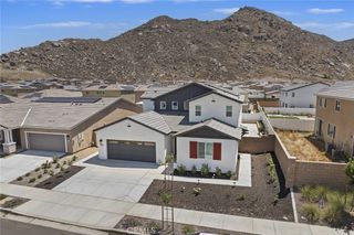 27240 Lost Palm Street, Menifee, CA 92585