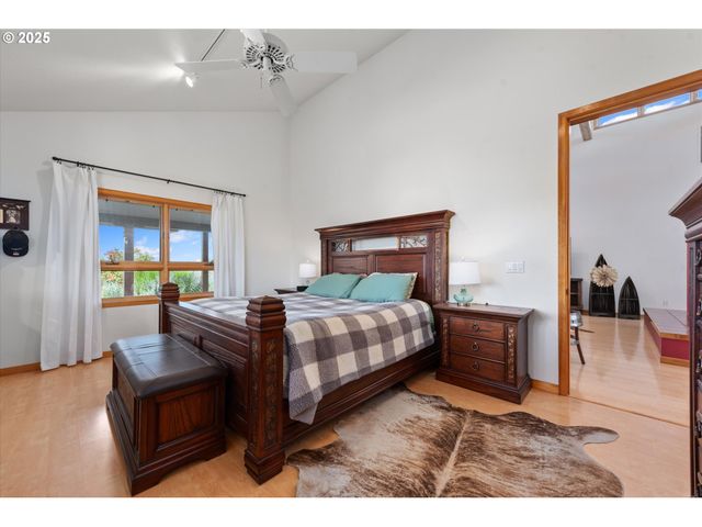 64209 Meadow Brook Rd, Lexington, OR 97839