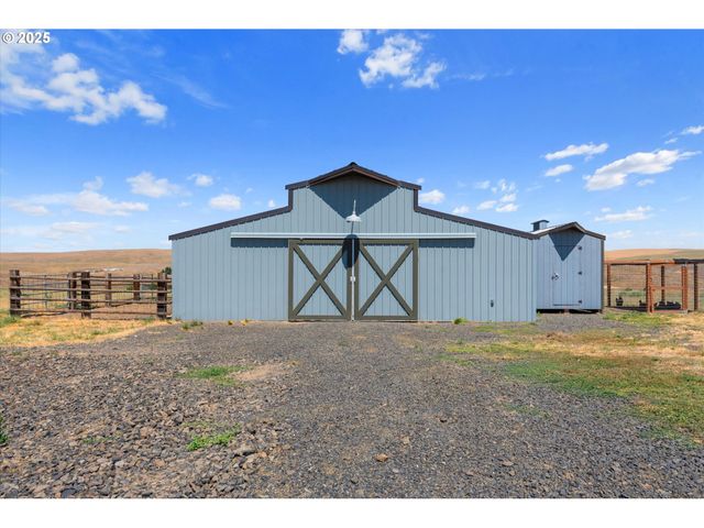 64209 Meadow Brook Rd, Lexington, OR 97839