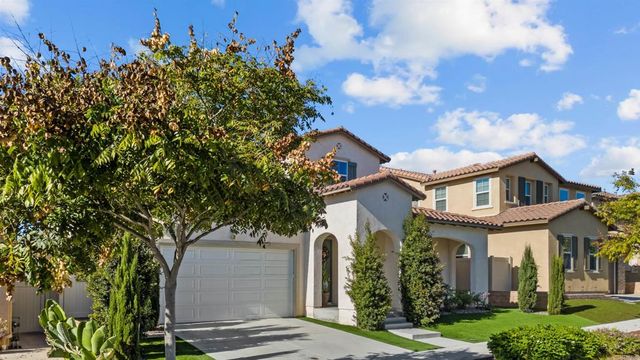 1818 Santa Christina Avenue, Chula Vista, CA 91913