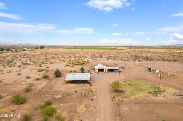 4274 W LEE Road, Mcneal, AZ 85617