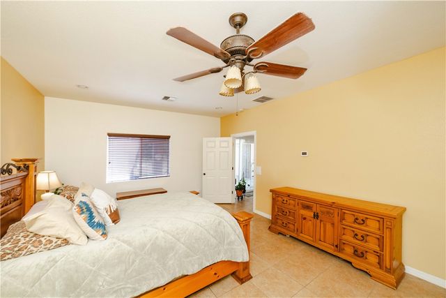 3904 N Egar Road, Golden Valley, AZ 86413