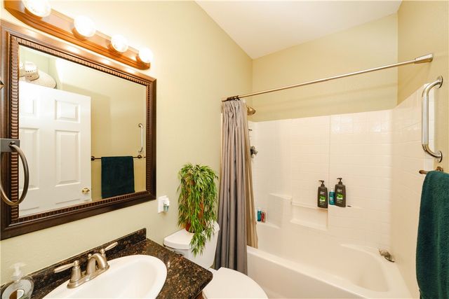 3904 N Egar Road, Golden Valley, AZ 86413