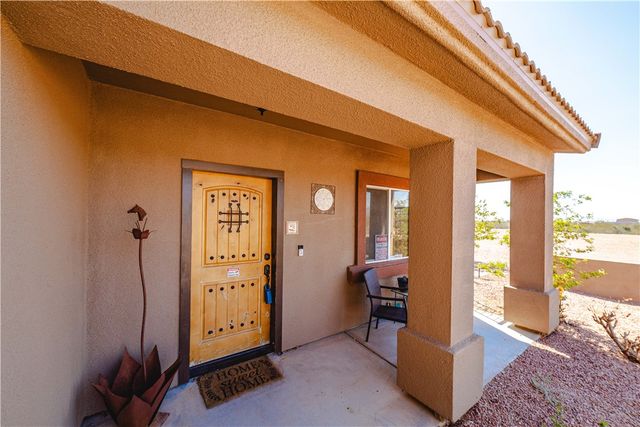 3904 N Egar Road, Golden Valley, AZ 86413