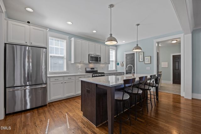 1114 Quincy Cottage Road, Hillsborough, NC 27278